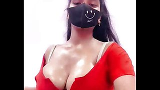 Desi Hot Girl Round Shape Bigboobs Oil Massage Cream