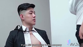Dominant Boss Lady Takes Advantage Of Male Office Worker With Wang Yixin