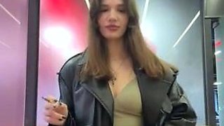 Shy_priincess masturbates in public