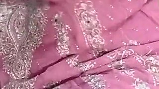 Hot Parosan Muslim Bhabhi Used to Play with My Indian Fat Cock