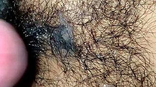 I don't know how i control myself when I see my girlfriend