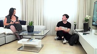[Mature.nl] - Toyboy Tv Repair Guy Fucks A Hot Pregnant Big