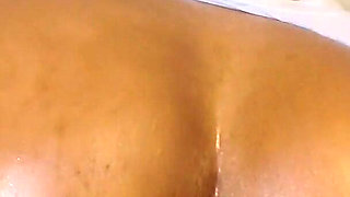 Colombian Brunette with a Big Ass Goes to the Gym and Opens Her Ass for Him to Fuck Her Hard
