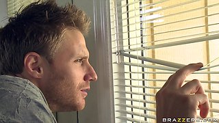 Don't Need Class To Be A Model! With Levi Cash, Isis Taylor - Brazzers