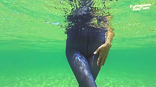 874 Shiny Blue Pantyhose Under Water