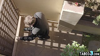 PI gathers evidence in a housewifes pussy
