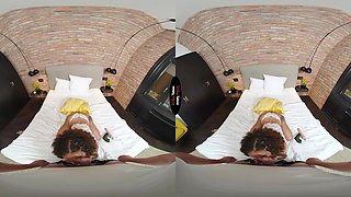 Geisha Kyd VR Porn: Cock Hungry Stepsister - VirtualTaboo