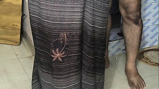 Dasi bhabhi in hotel full enjoying with bhabhi devar in bathroom