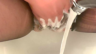 Secretary Gets Bidet After Fucking