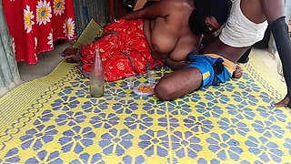 Desi bhabhi sharab pee kar land chusa
