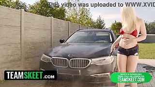 A highly curvy car wash