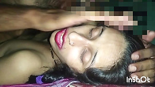 Desi slim wife red lips wet armpits