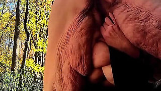 Taking a Pussy Bath Making a Squirting Path