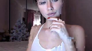 Cute blonde amateur webcam teen masturbating