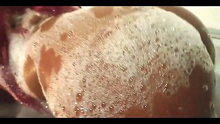 Birthday Sex Party in the Bath