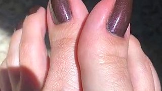 Amateur hottie solo masturbation