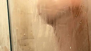Leann amateur beautiful brunette with big boobs
