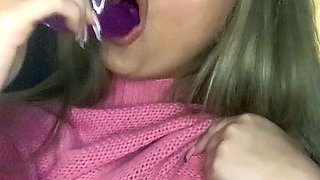 Blonde tight pussy babe solo toy fun in glamour masturbation