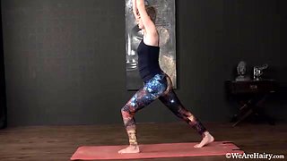 Aurora Odaire does naked and sexy yoga for us - WeAreHairy
