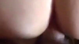 Amateur Home Sex with a Beautiful Mature with Orgasm in the POV