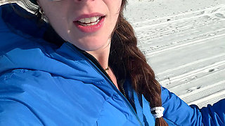 Walking on the Beach Calls for a Quick Orgasm!