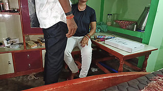 Teacher teaches how to have sex in Hindi