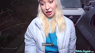Full - Student 18+ Delivery Girl With Creamy Pizza Gets Her Jeans Ripped