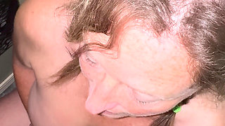 Bonemaiden Sucks Her Man Sitting on the Toilet Trying to Pee