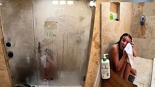 Amateur big tit brunette fucked