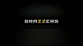 Wel-Cum Home, Soldier! With Johnny Sins, Isis Love - Brazzers