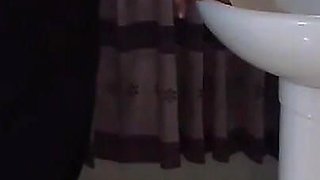 Pakistani Aunty Fucked by Neighbor Hot Guy When She Was Ready for Go to Meet with Her Ex Boyfriend