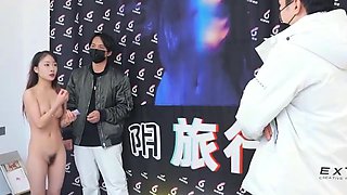 Asian schoolgirl enjoy group sex