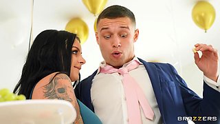 Wedding Creamers With Johnny Love, Payton Preslee - Brazzers