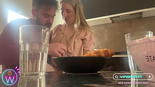 Eating Her Pussy for Breakfast, Yum!