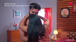 Desi hot MILF in erotic video
