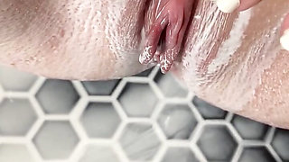 BEAUTIFUL AMATEUR WANTS BBC & MASTURBATE IN SHOWER & BED-SAUDI-ARABIAN SNOWWHITE -COMPILATION-LOS NAGELES-UNITED STATES -USA