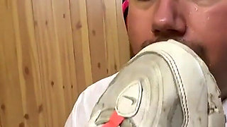 College Bullies Make the Perfect Loser Sandwich