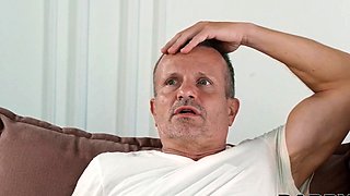 Busy son doesnt know i fucking his girl at his back