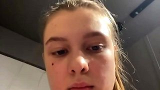 My trainer fucking me in the gym