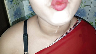 Bengali Boudi Sex with clear Bangla audio! Cheating sex with wife