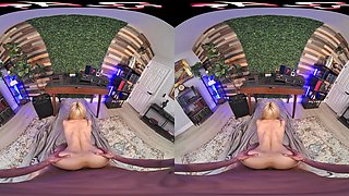 Sexpo In Las Vegas - Fuckpassvr