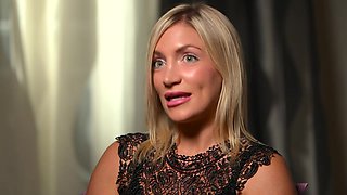 J&M makes Alice happy! - Jacquie et Michel TV