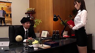 Backstage fingering and handjob with real czech amateur