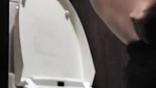 Japanese MILF Peeing