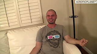Big league squirters 6: S3. Sexy brunette masturbates and fucks while squirting