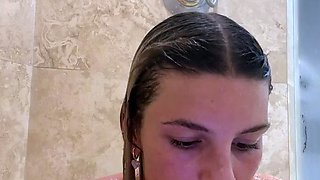 Petite small tit babe with perfect pussy masturbates