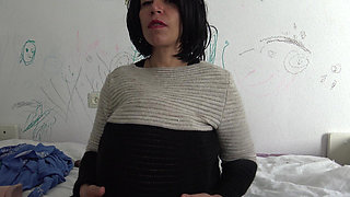 Single E Wants to Meet Men in Istanbul While Pregnant