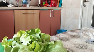 Big Pussy - Hot Stepmom Prepares Food Naked In The Kitchen. Amateur Wife Hairy Pussy, Big Tits, Big Ass