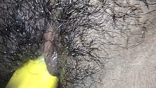 Satisfying the son-in-law's sex with a banana