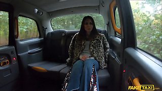 Cheeky Perky Tits Brunette Cabbie Gets Breakdown Fuck - Jessy Jey in Reality Taxi Sex